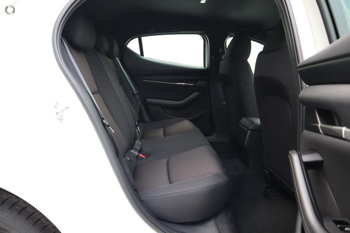 2025 Mazda 3 G20 Pure