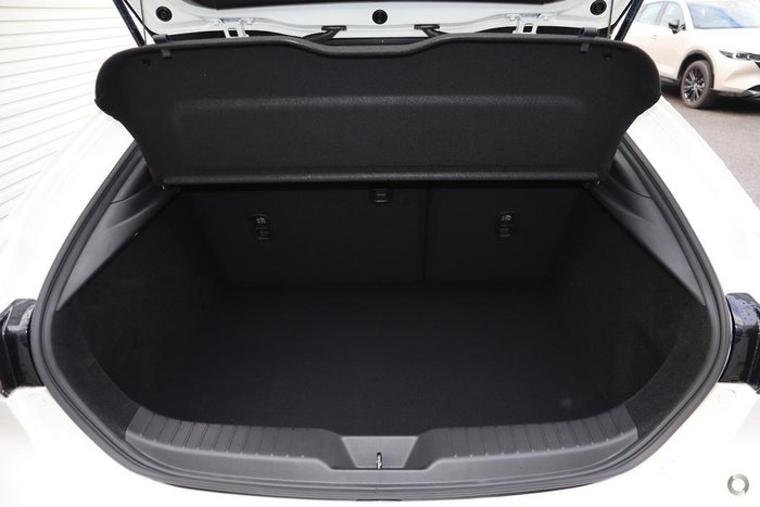 2025 Mazda 3 G20 Pure