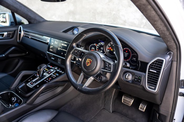 2021 Porsche Cayenne GTS