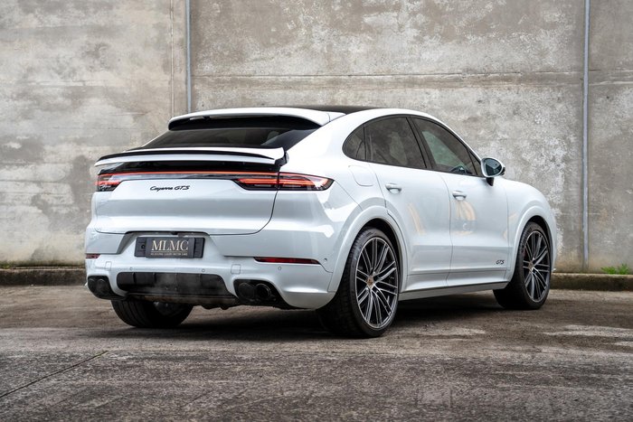 2021 Porsche Cayenne GTS