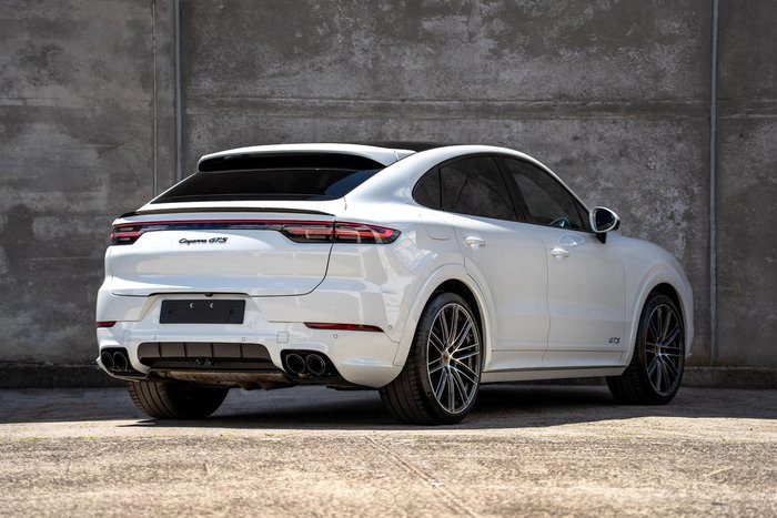 2021 Porsche Cayenne GTS