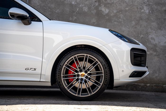 2021 Porsche Cayenne GTS