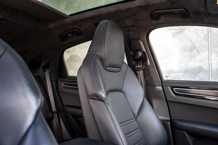 2021 Porsche Cayenne GTS