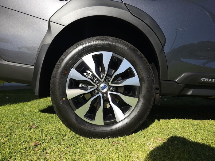 2025 Subaru Outback AWD Touring XT 6GEN MY25 AWD Magnetite Grey