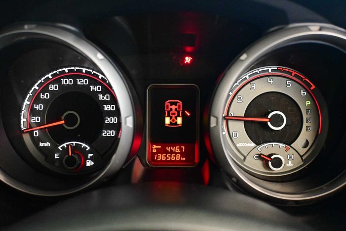 2016 Mitsubishi Pajero GLX