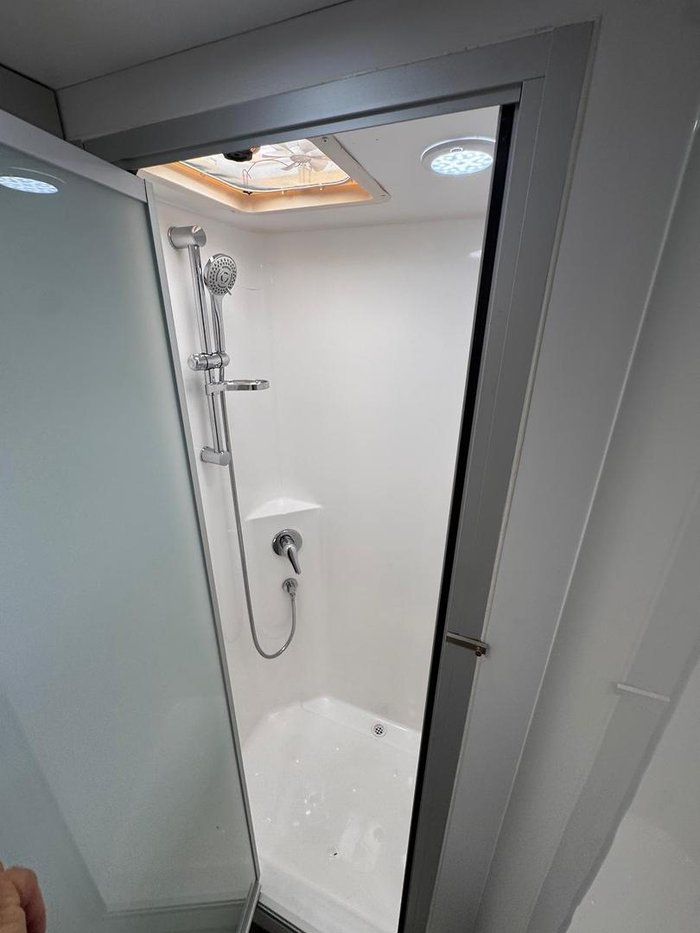 2022 JB Caravans Dreamline 22' Front Door Family Bunk