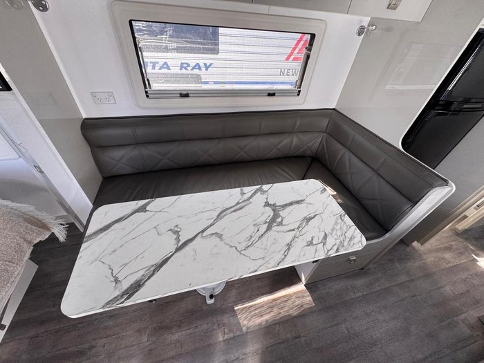 2022 JB Caravans Dreamline 22' Front Door Family Bunk