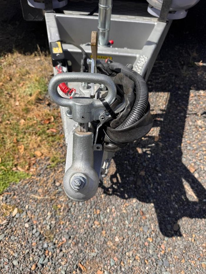 2022 JB Caravans Dreamline 22' Front Door Family Bunk