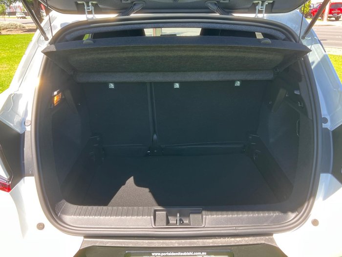 2025 Mitsubishi ASX Aspire XE MY25 Crystal White