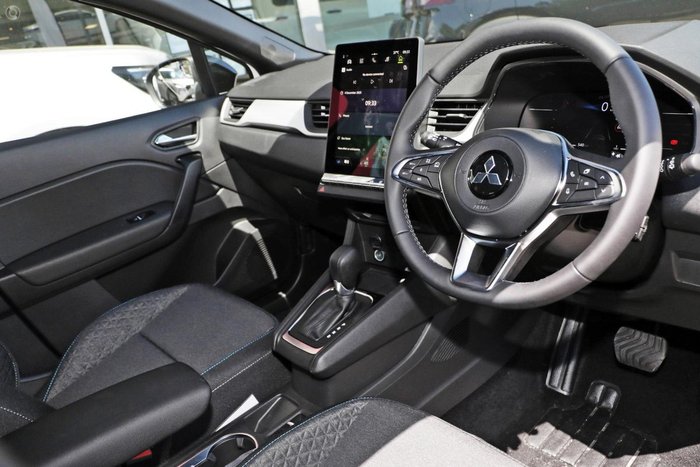 2025 Mitsubishi ASX LS