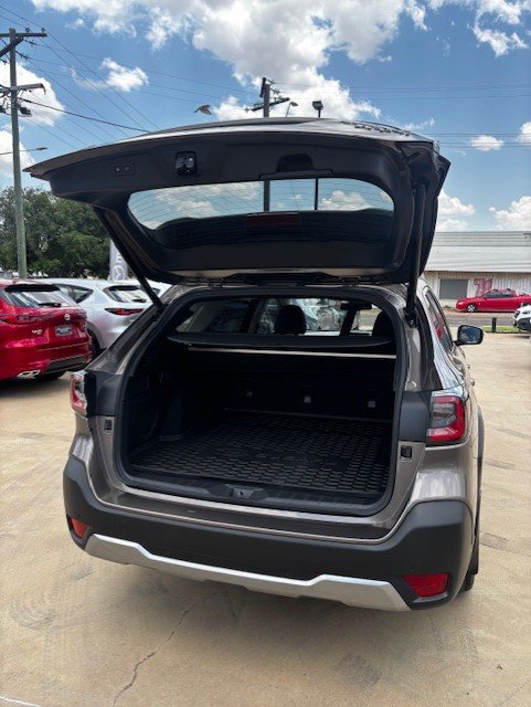 2023 Subaru Outback AWD Touring XT