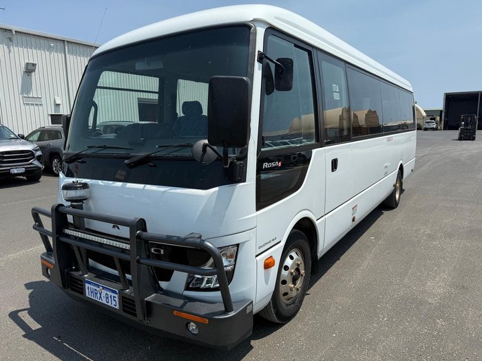 2022 Fuso Rosa Deluxe 25 Seater