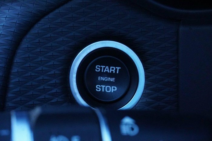 2018 Land Rover Range Rover Velar D240 R-Dynamic