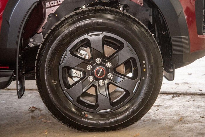 2025 Isuzu D-MAX X-TERRAIN