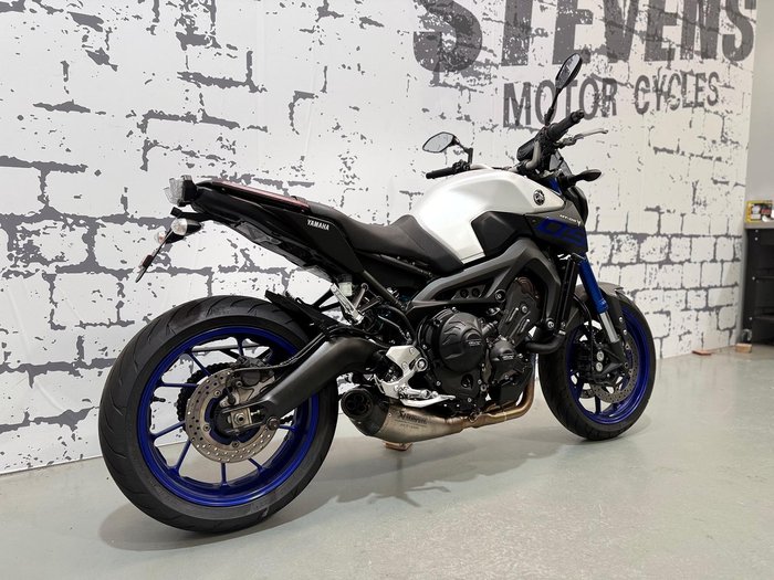 2016 Yamaha MT-09 MT Silver