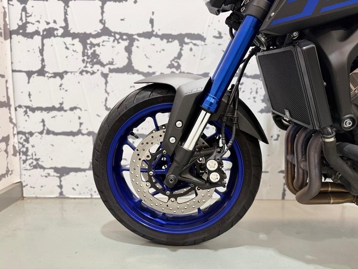 2016 Yamaha MT-09 MT Silver