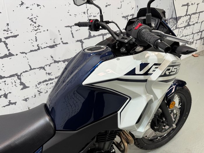 2025 Kawasaki Versys-X 300 (KLE300C) Versys Blue
