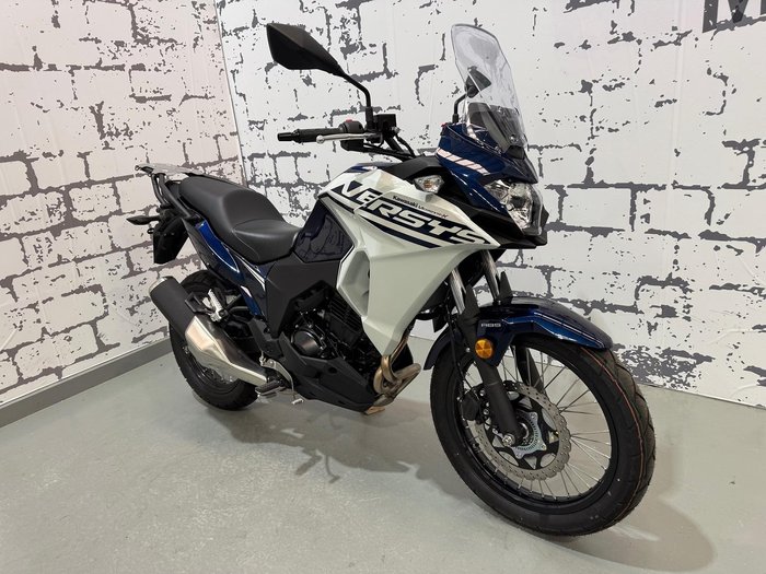 2025 Kawasaki Versys-X 300 (KLE300C) Versys Blue