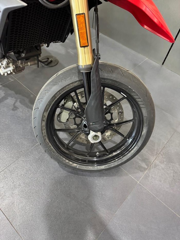 2024 Ducati Hypermotard 698 Mono Hypermotard Red