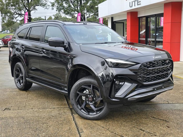 2025 Isuzu MU-X X-TERRAIN
