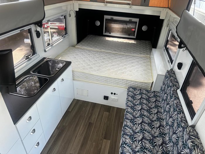 2024 HARD KORR CAMPERS HKC15 H