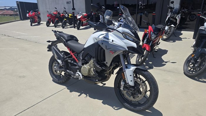 2025 Ducati Multistrada V4S Multistrada White
