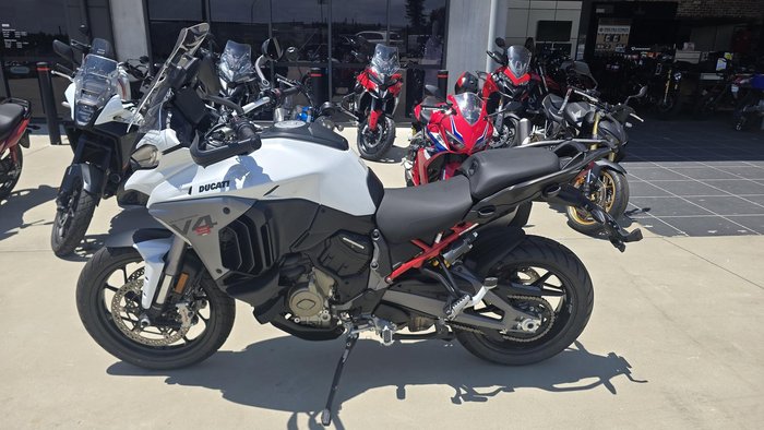 2025 Ducati Multistrada V4S Multistrada White