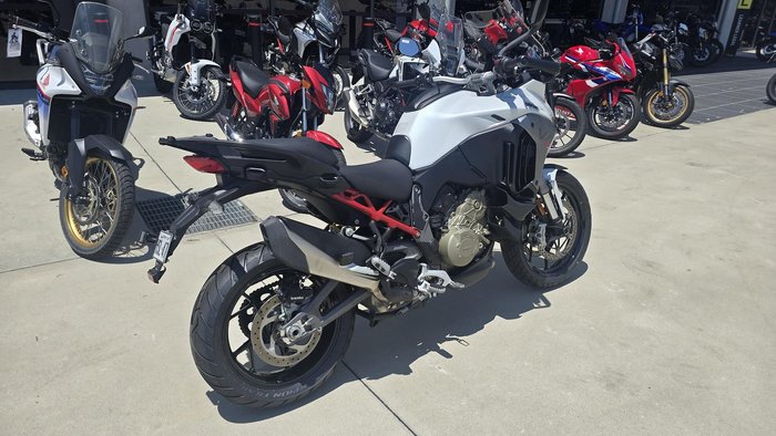 2025 Ducati Multistrada V4S Multistrada White