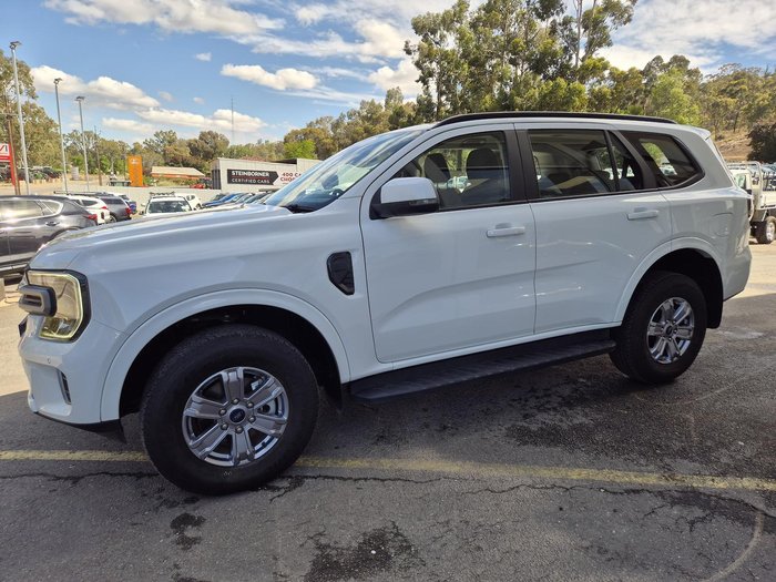 2024 Ford Everest Ambiente