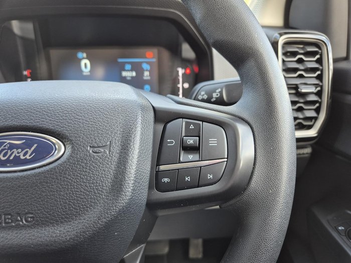 2024 Ford Everest Ambiente