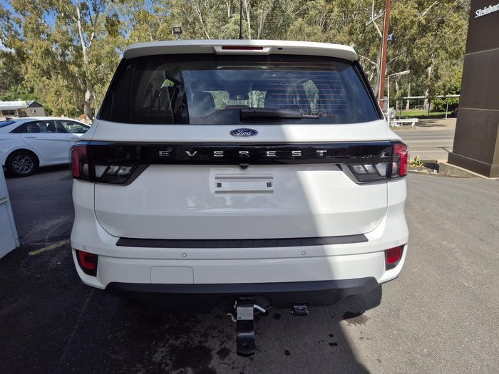 2024 Ford Everest Ambiente