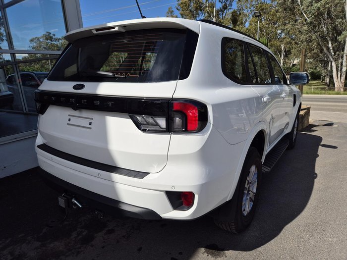 2024 Ford Everest Ambiente