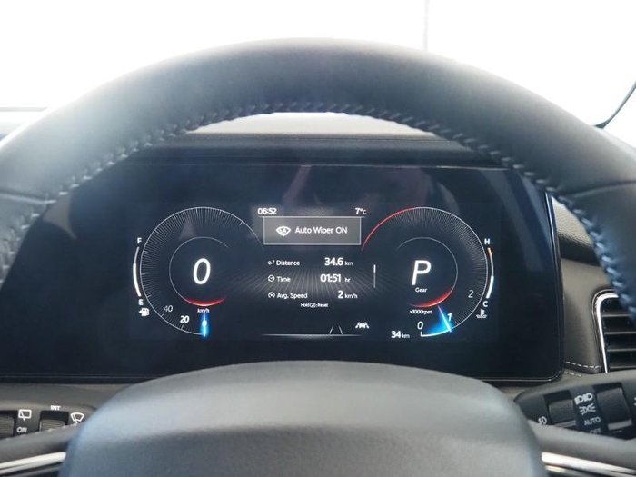 2025 Mahindra XUV700 AX7L