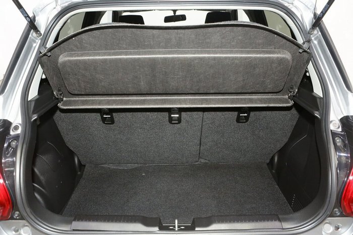 2019 Suzuki Swift GL Navigator