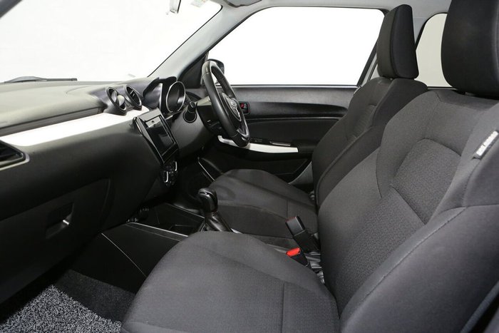 2019 Suzuki Swift GL Navigator