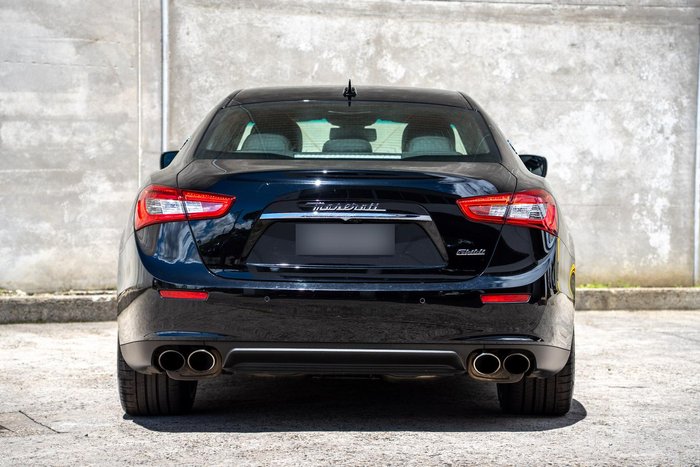 2016 Maserati Ghibli S