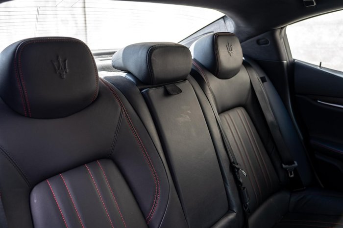 2016 Maserati Ghibli S