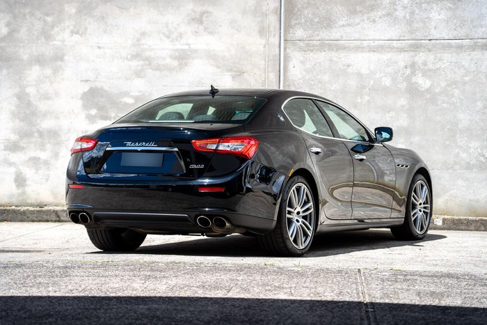 2016 Maserati Ghibli S