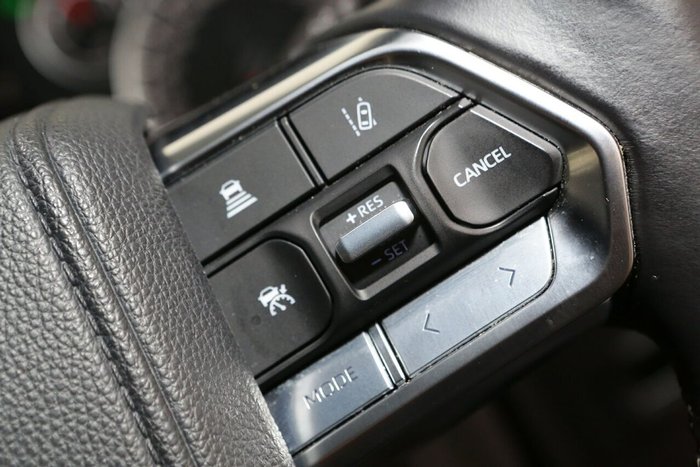 2024 Toyota Landcruiser GXL