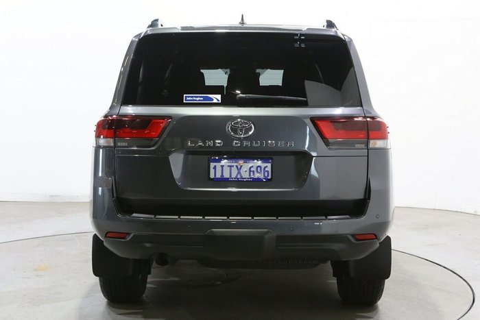 2024 Toyota Landcruiser GXL