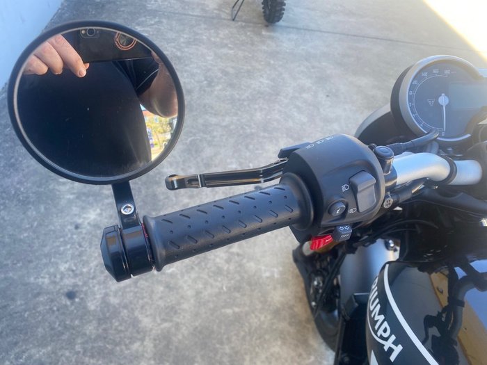 2023 Triumph SPEED 400 Black