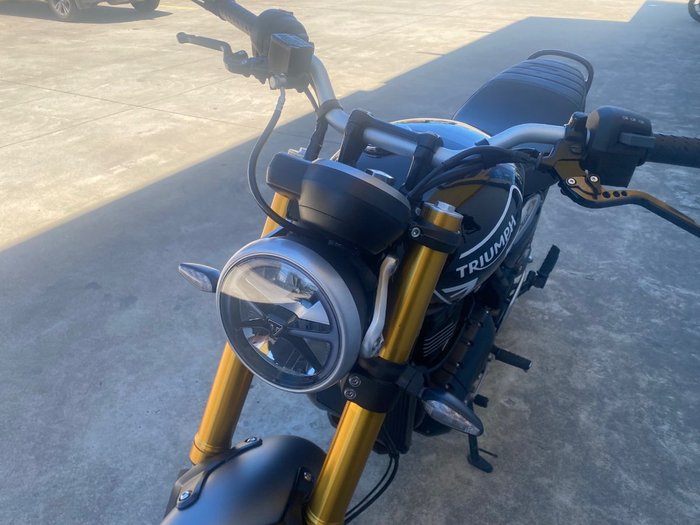 2023 Triumph SPEED 400 Black