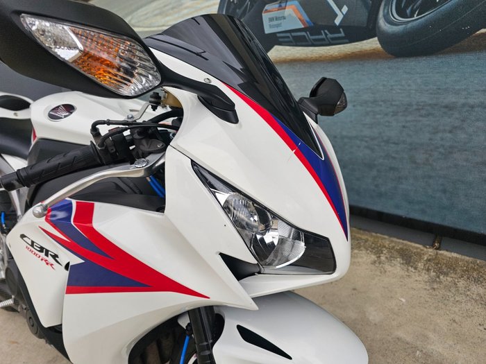 2012 Honda CBR1000RR (FIREBLADE) White