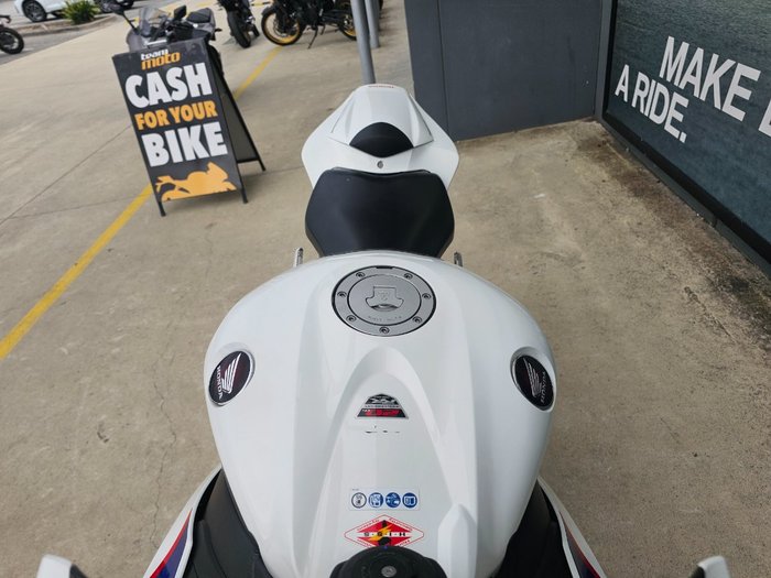 2012 Honda CBR1000RR (FIREBLADE) White