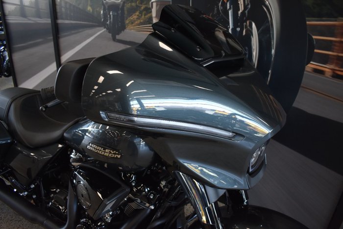 2025 Harley-davidson FLHX STREET GLIDE (117) Iron Horse Metallic