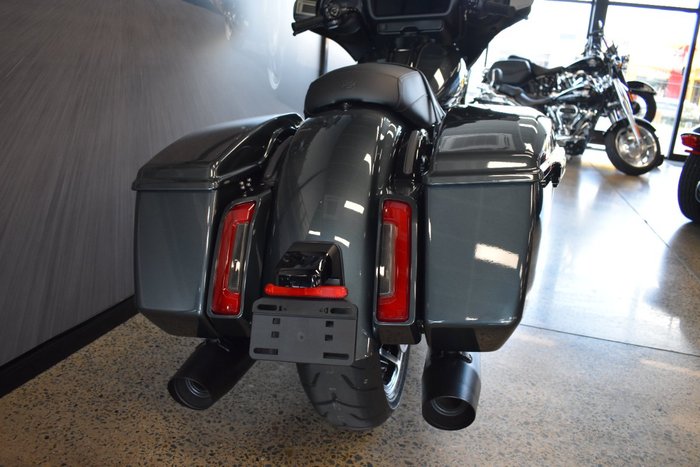 2025 Harley-davidson FLHX STREET GLIDE (117) Iron Horse Metallic