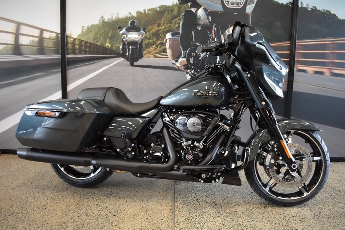 2025 Harley-davidson FLHX STREET GLIDE (117) Iron Horse Metallic