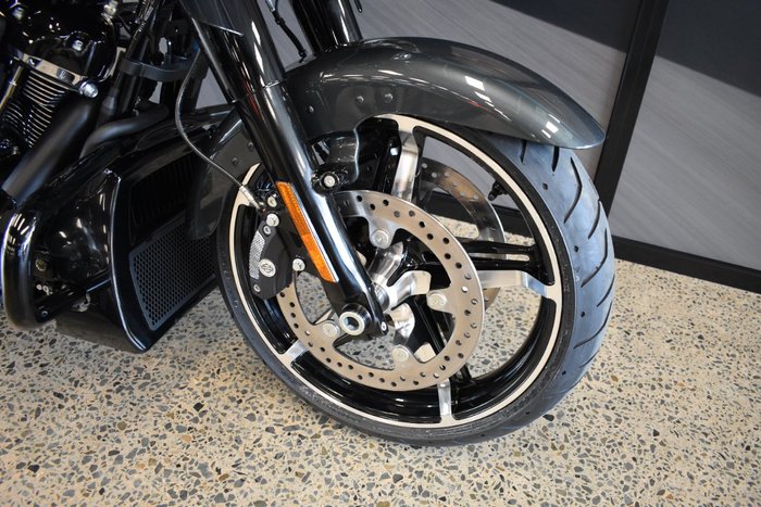 2025 Harley-davidson FLHX STREET GLIDE (117) Iron Horse Metallic