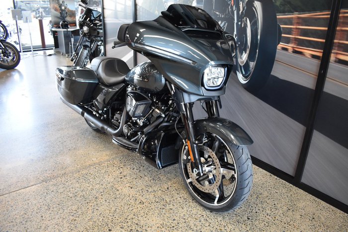2025 Harley-davidson FLHX STREET GLIDE (117) Iron Horse Metallic