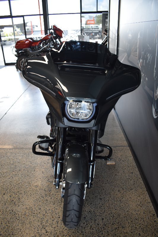 2025 Harley-davidson FLHX STREET GLIDE (117) Iron Horse Metallic
